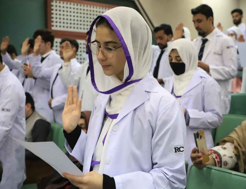 White Coat Ceremony: RCRS Welcomes New DPT, SLP Students